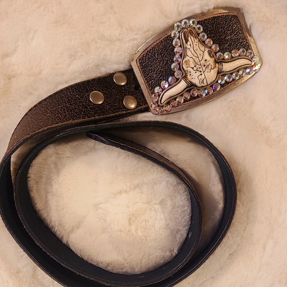 Distressed Rhinestone Leather Women's Belt size M❤
